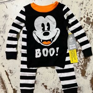Disney Baby Halloween pajamas 18-24m